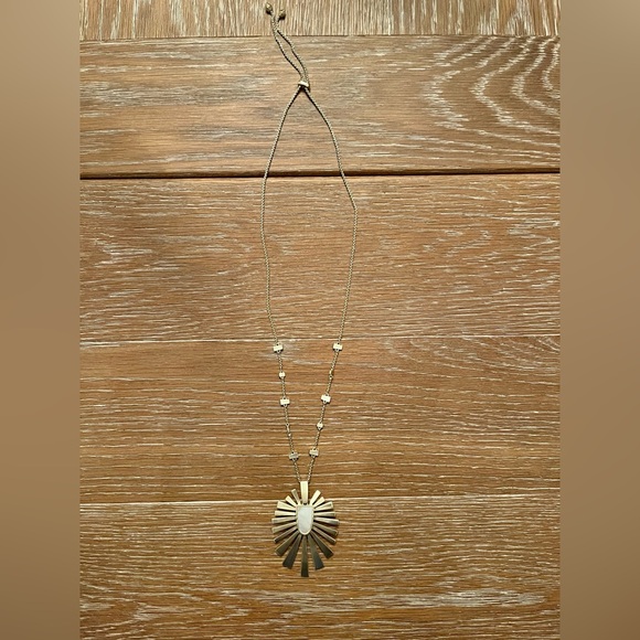 Kendra Scott Paula Mother of Pearl Necklace, Retired - Picture 2 of 5